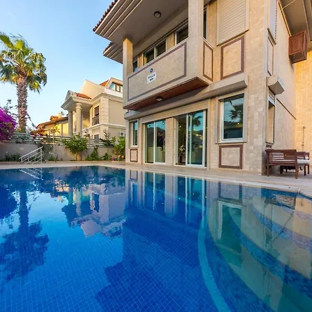 Villa Mo Daily Weekly