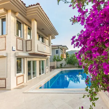 Villa Mo Daily Weekly Marmaris